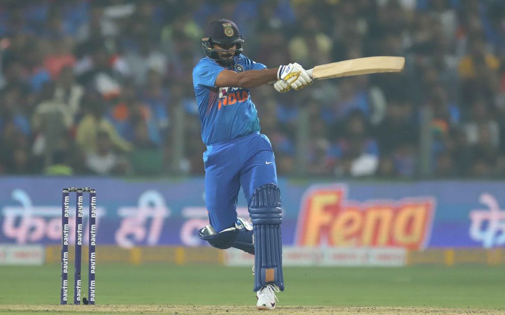 Twitter reacts to 'Allrounder' Shardul Thakur having yet another great day at office