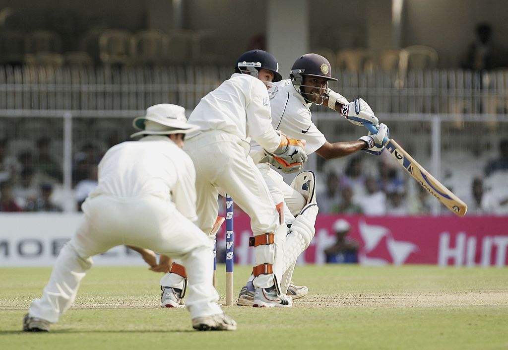 VIDEO | Kulwant Khejroliya leaves Wasim Jaffer’s bat with handle and willow separated