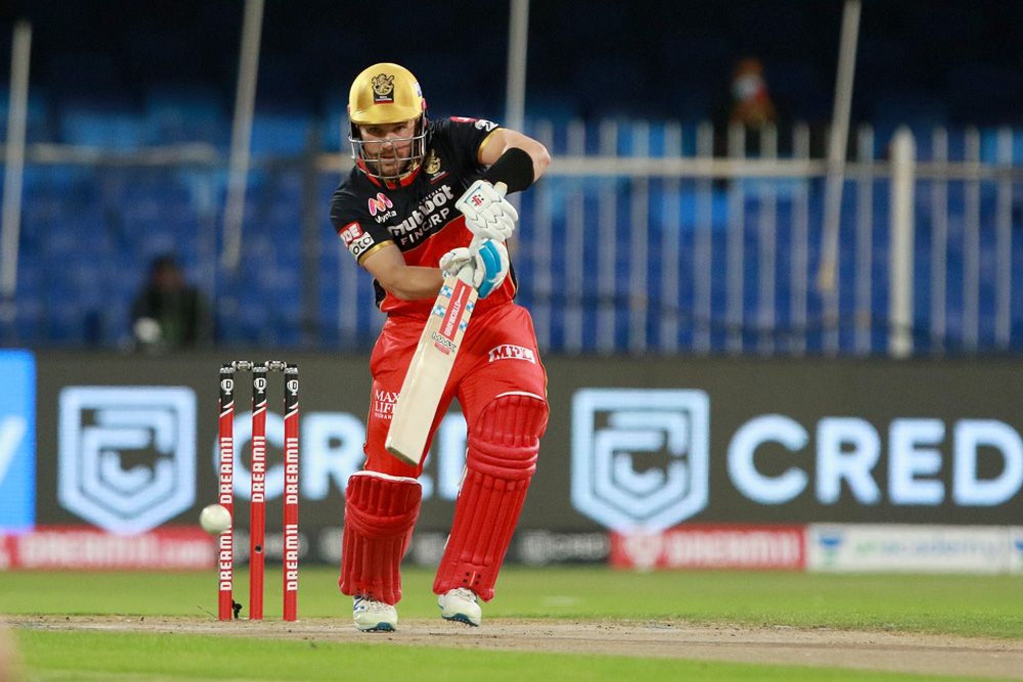 Twitter reacts to Aaron Finch yelling ‘expletive’ after Andre Russell foxes him