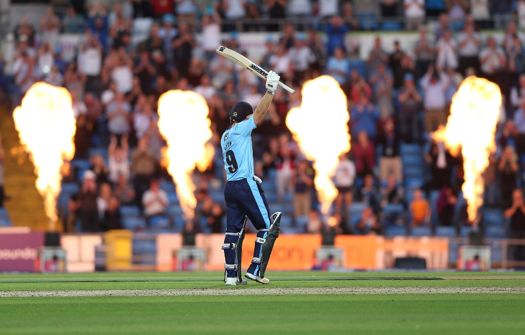 WATCH | Adam Lyth dismantles Northamptonshire's bowling with brutal hitting