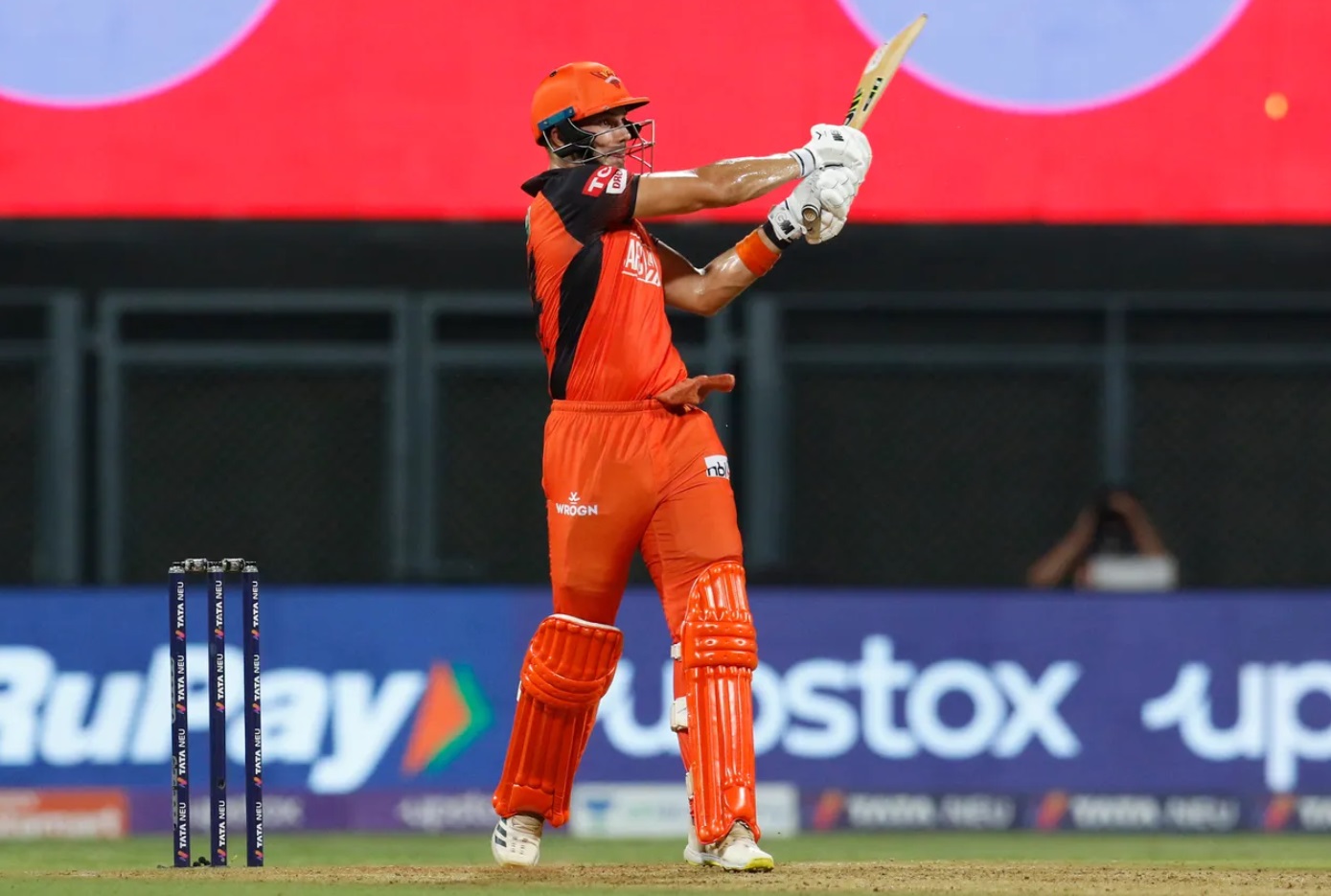 IPL 2022, GT vs SRH | Twitter reacts to Rashid Khan’s terrible misjudgment on boundary line gives Aiden Markram lifeline