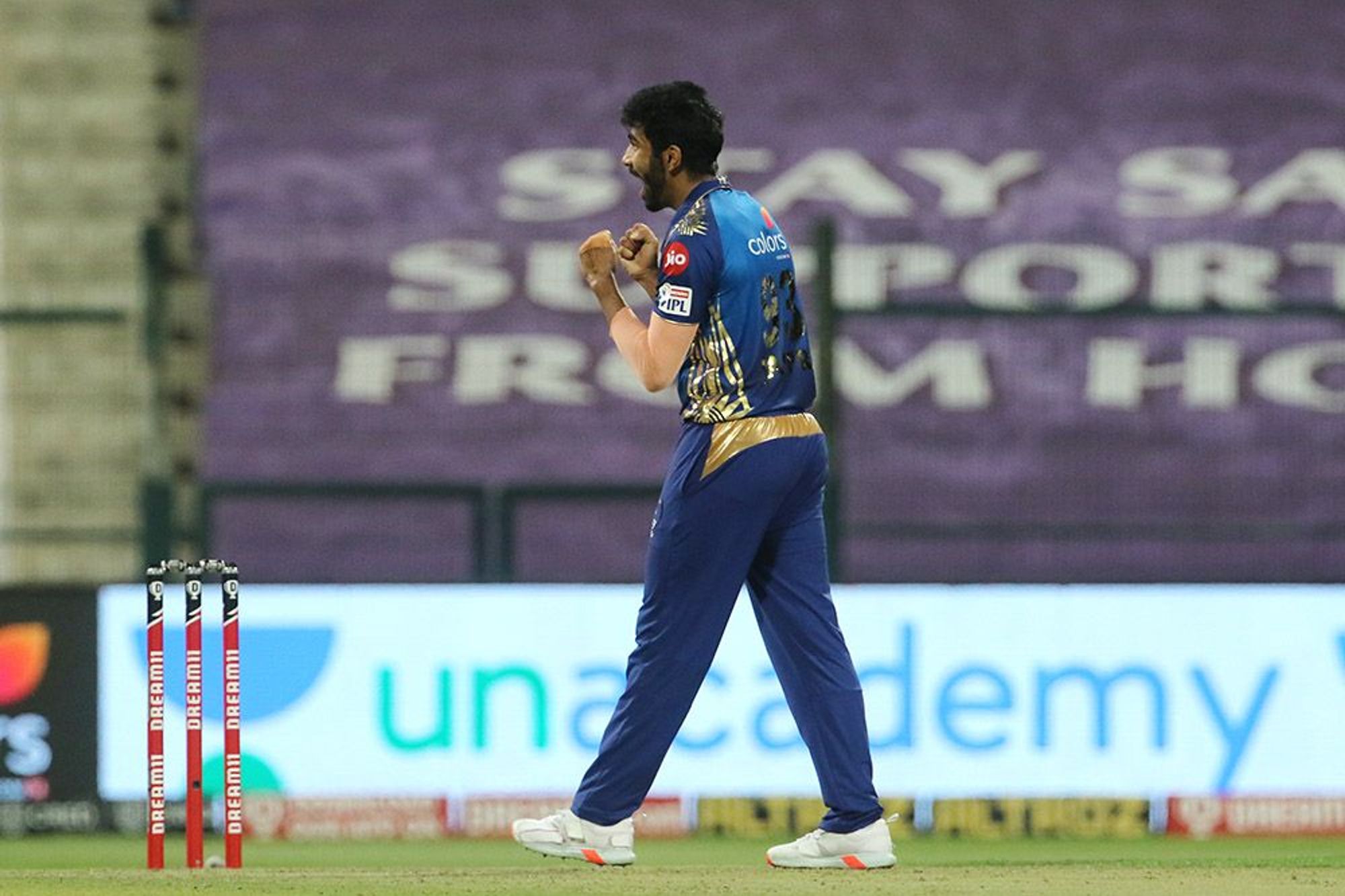 VIDEO | Virat Kohli becomes maiden and hundredth IPL victim of Jasprit Bumrah