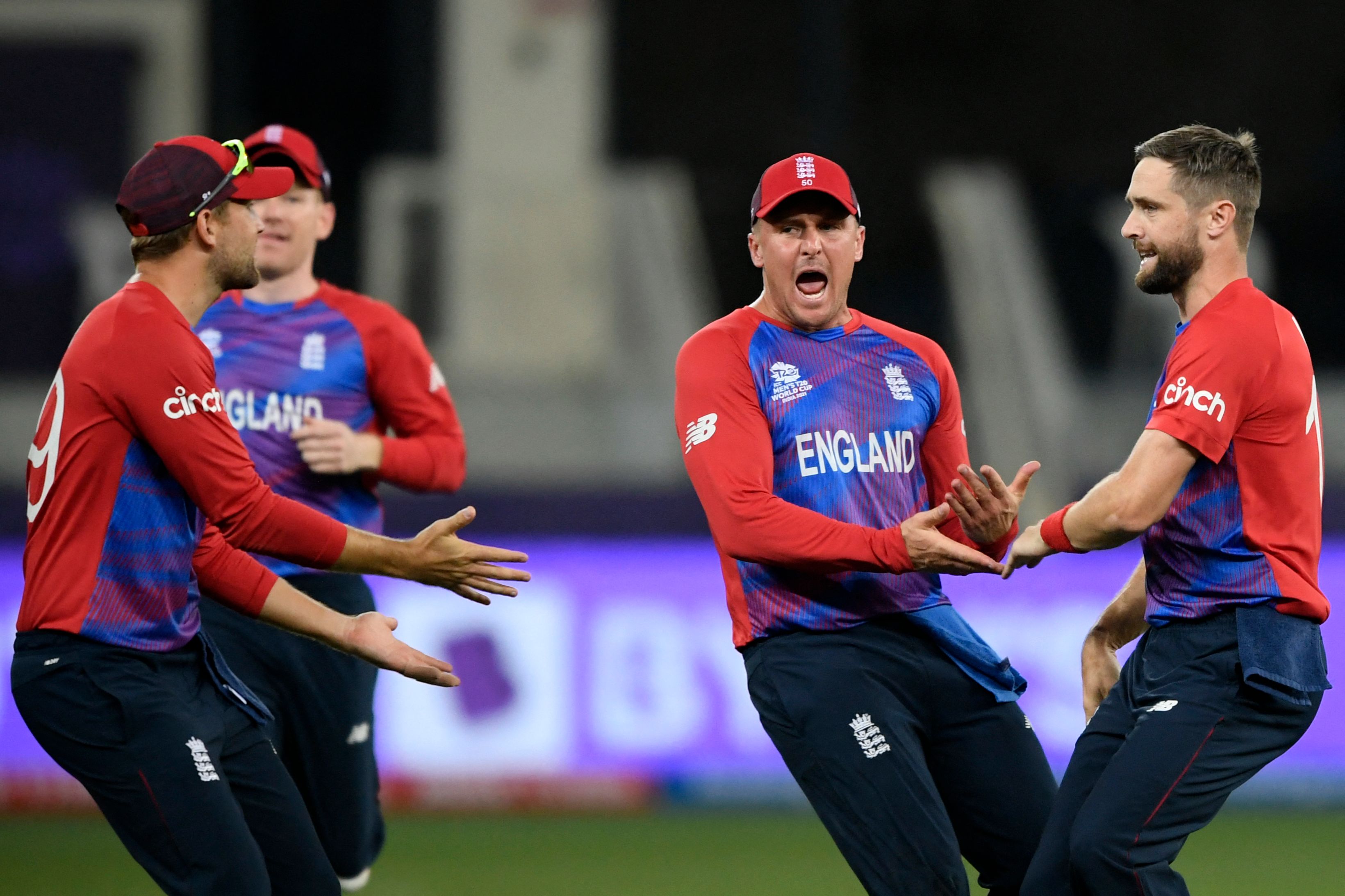 T20 World Cup 2021 | Twitter reacts as Chris Woakes plucks a stunning one-handed catch to send back Steve Smith