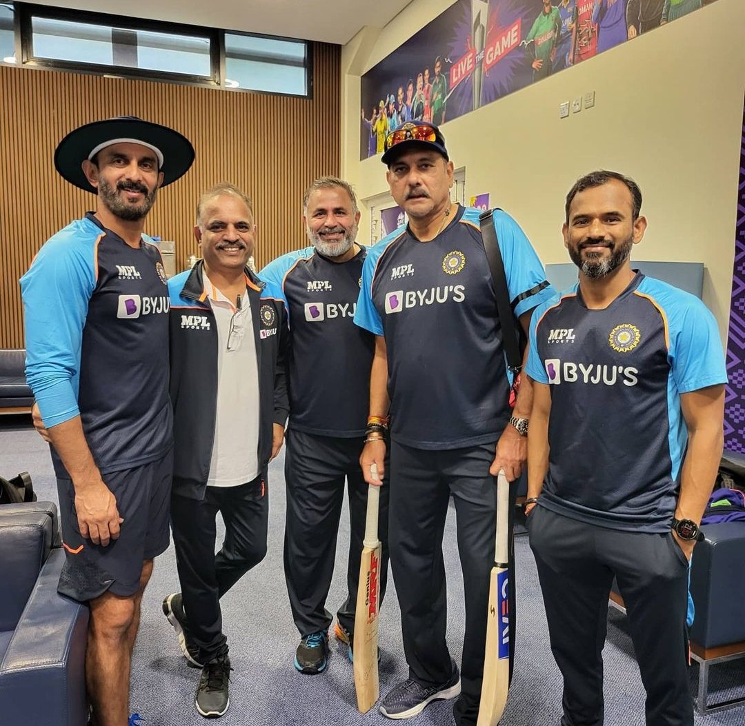 T20 World Cup 2021 | Twitter reacts as Ravi Shastri delivers gripping dressing room speech on last day as India head coach