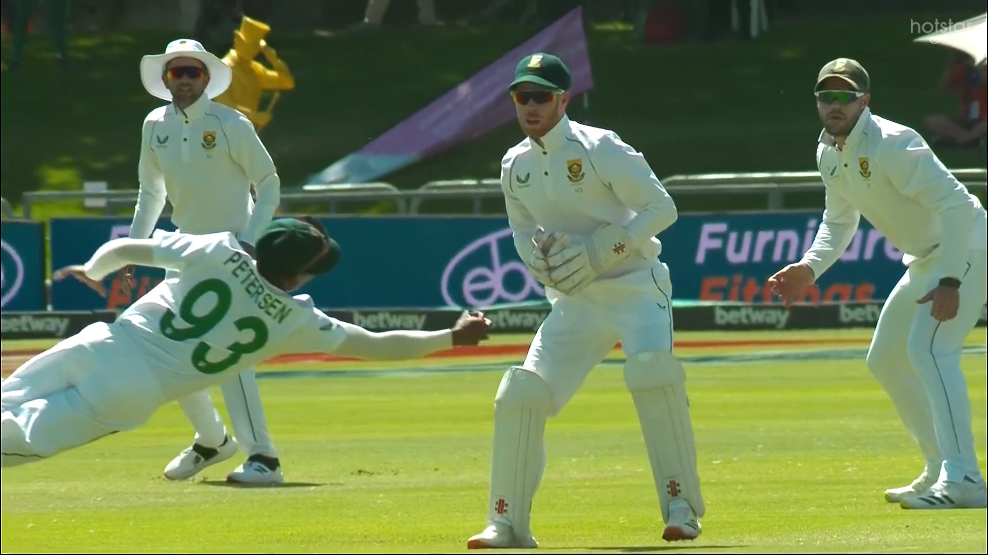 IND vs SA | Twitter reacts as Keegan Petersen takes a one-handed stunner to dismiss Cheteshwar Pujara