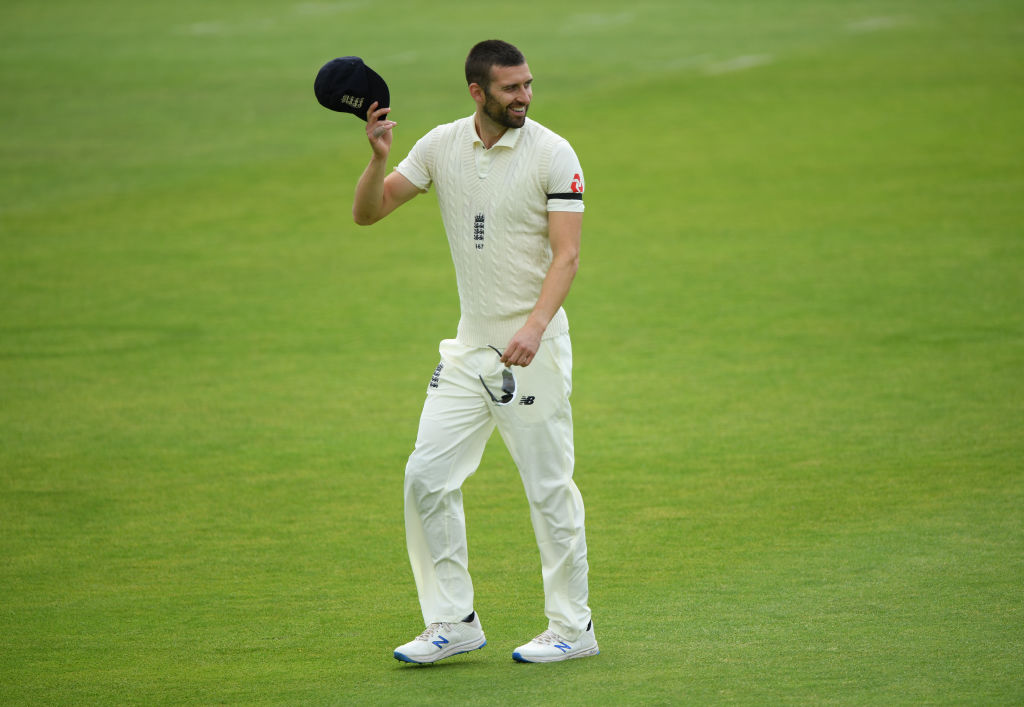 England bowlers using back sweat to tackle saliva ban, reveals Mark Wood