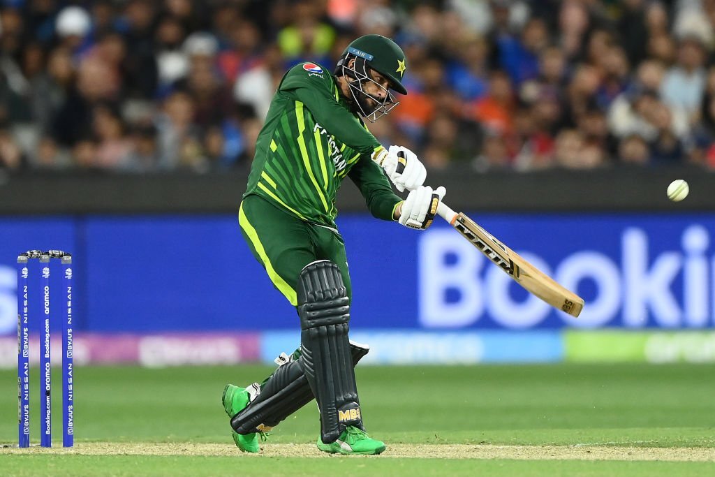 ICC World T20 | Twitter reacts to Mohammad Nawaz walking off in anger despite being not-out