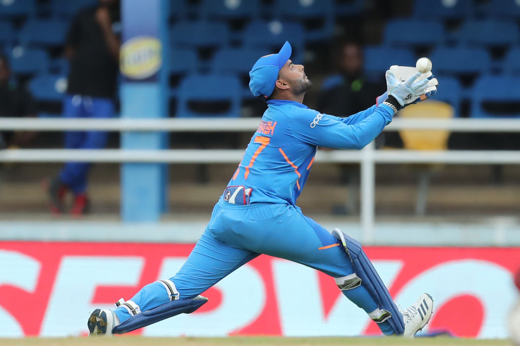 Important for Rishabh Pant to create his own identity, believes Brad Haddin