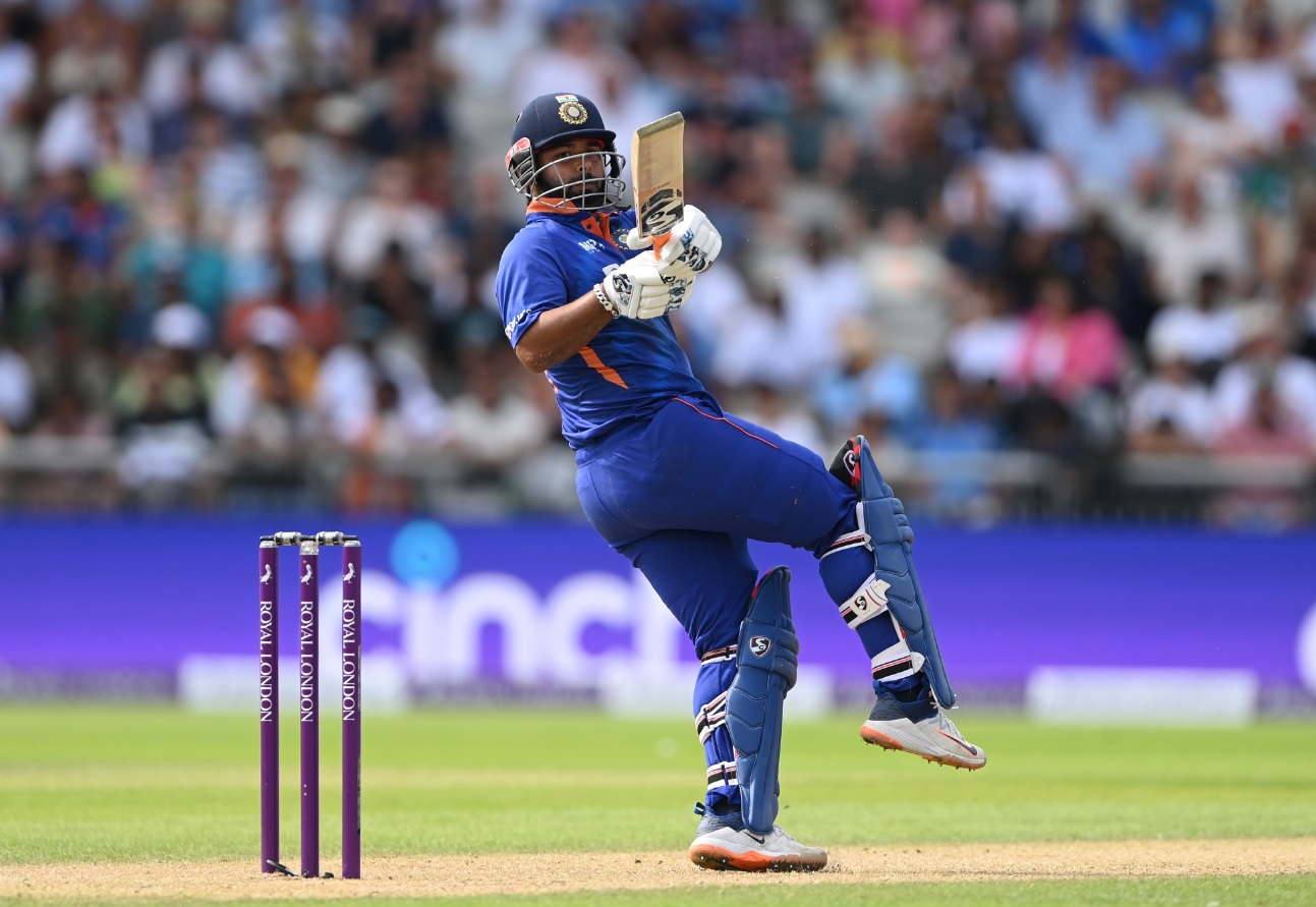 IND vs SL 2022 | Twitter reacts as Rishabh Pant falls for 96 in Mohali