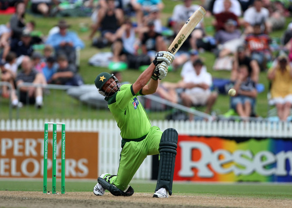 Afridi used Sachin Tendulkar’s bat to score fastest hundred, reveals Azhar Mahmood