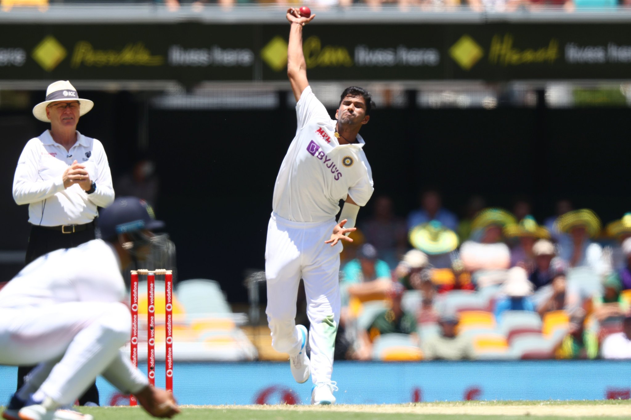 Twitter reacts to Washington Sundar channelling his inner ‘Ashwin’ to dismiss Smith