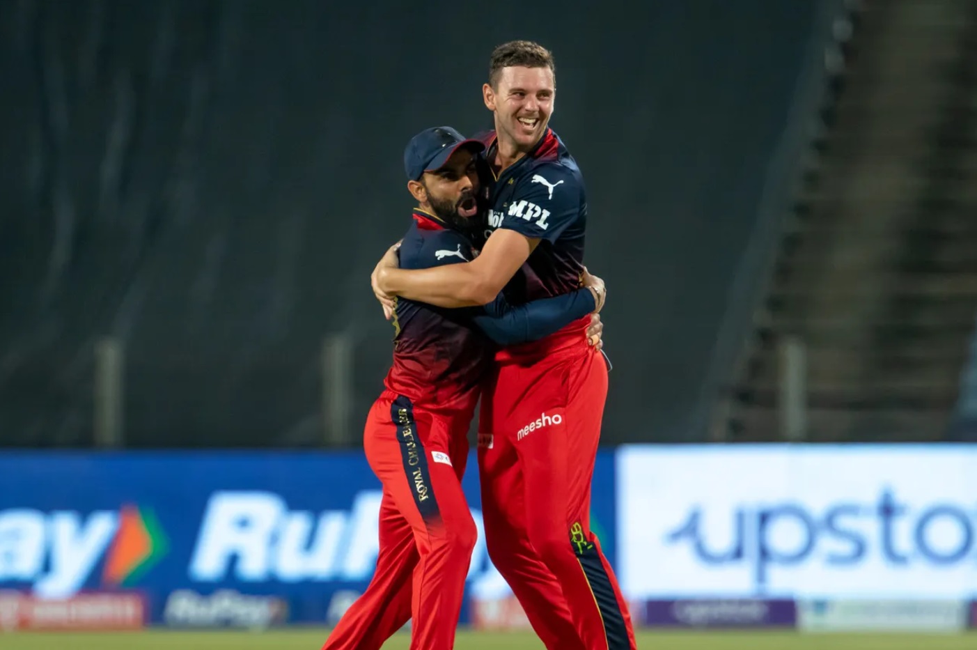IPL 2022, RCB vs RR | Twitter erupts to Virat Kohli's jubilation after Jos Buttler’s wicket
