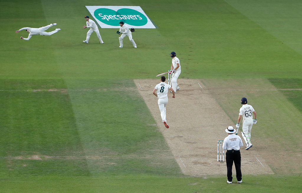 VIDEO | Chris Woakes oversteps one delivery after umpire chalks out crease line