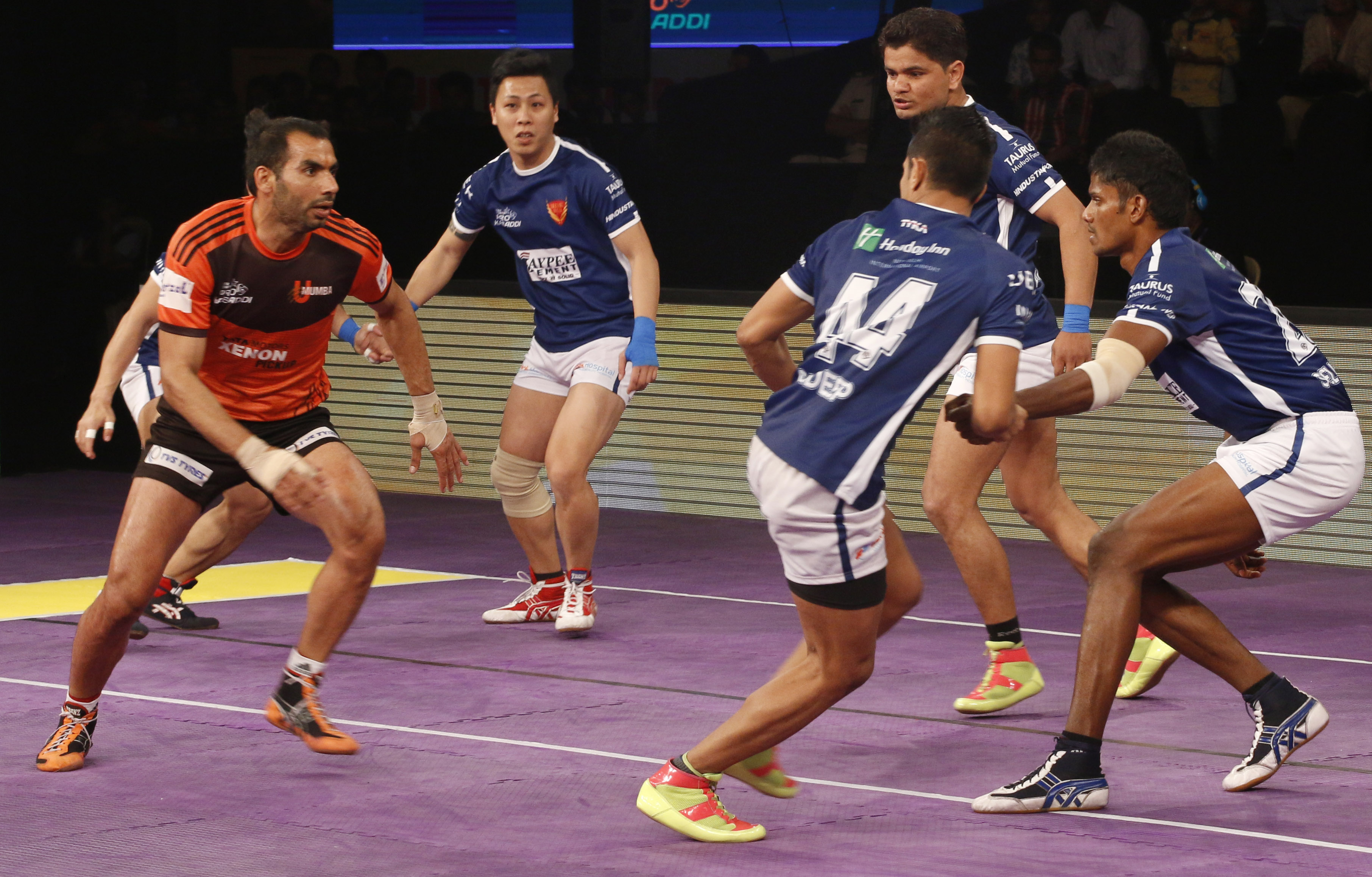 Pro Kabaddi 2016 : Dabang Delhi vs U Mumba | Live scores, match centre, and commentary