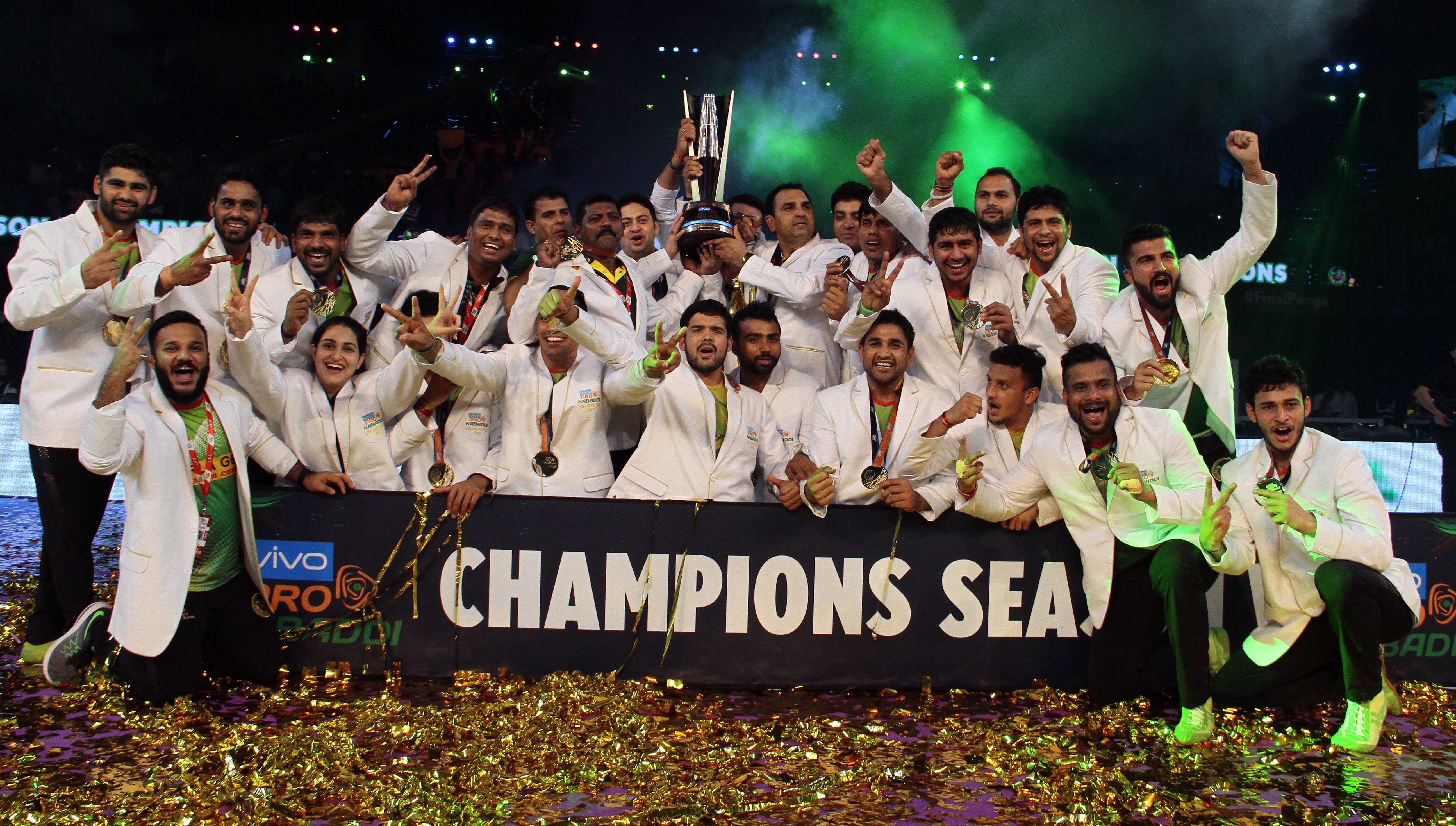 PKL 2017 | Patna Pirates crowned champions as they hammer Gujarat Fortunegiants 55-38