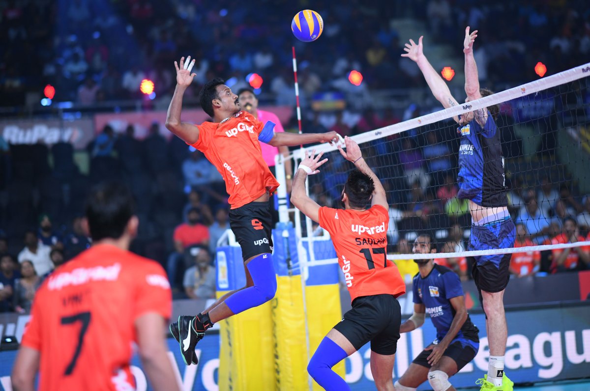 Pro Volleyball | U Mumba Volley qualify for semi-finals after beating Ahmedabad Defenders