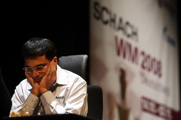 Chess World Cup : Viswanathan Anand beats Li Tian Yeoh to enter round two