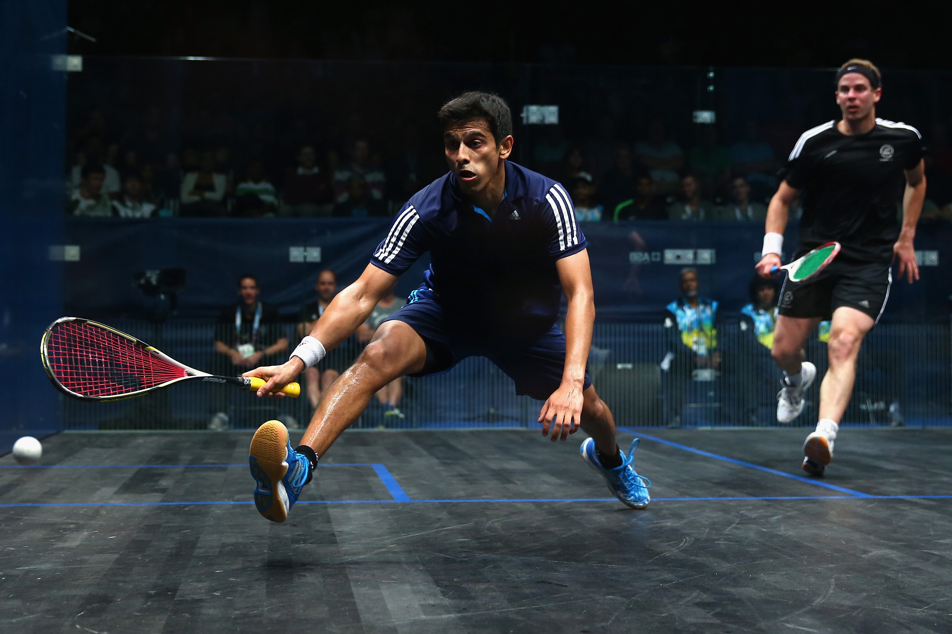 Saurav Ghosal wins his 11th national title; Dipika gets the better of Joshna