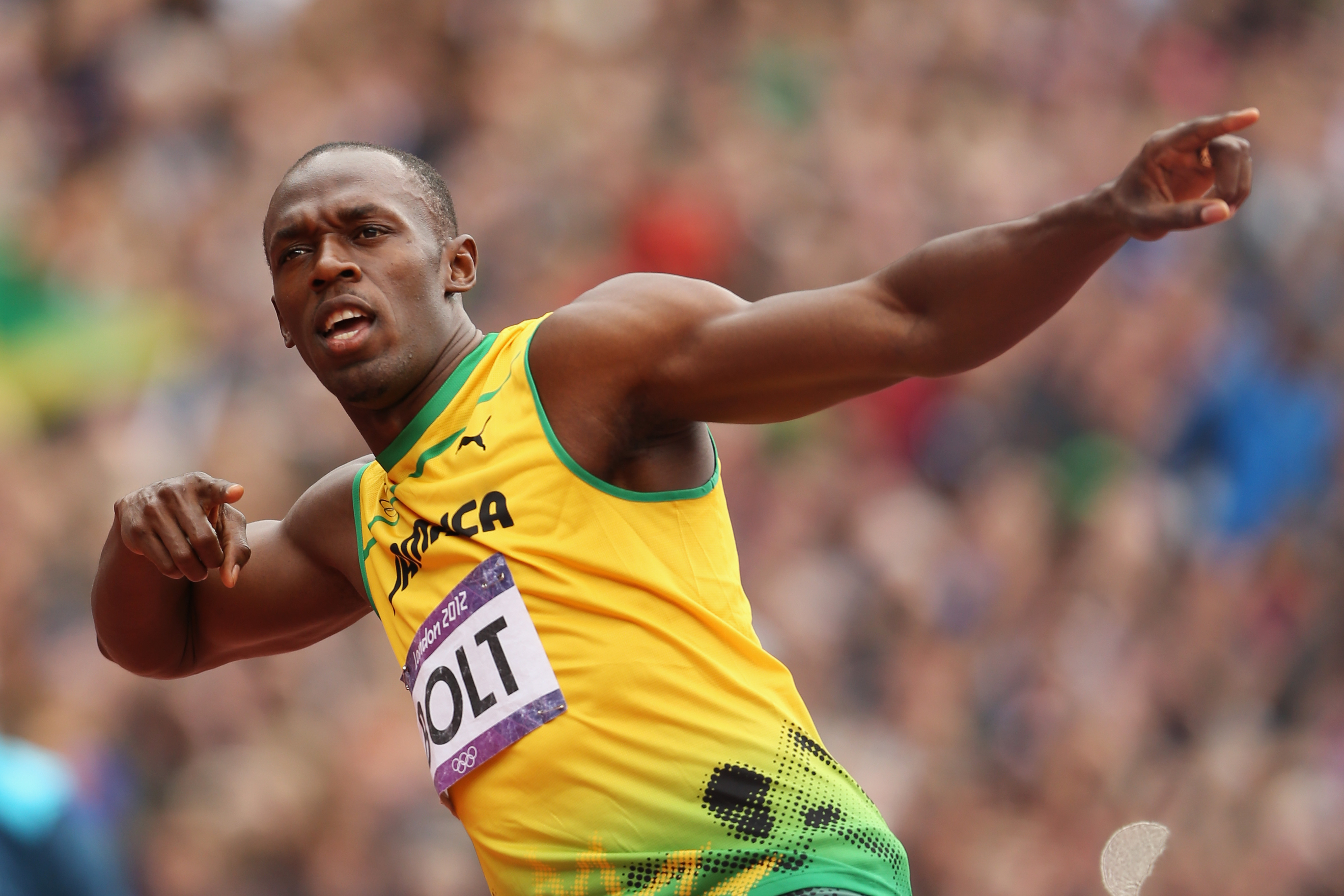 Usain Bolt speaks about his 'height disadvantage', the untied shoelace, and Manchester United