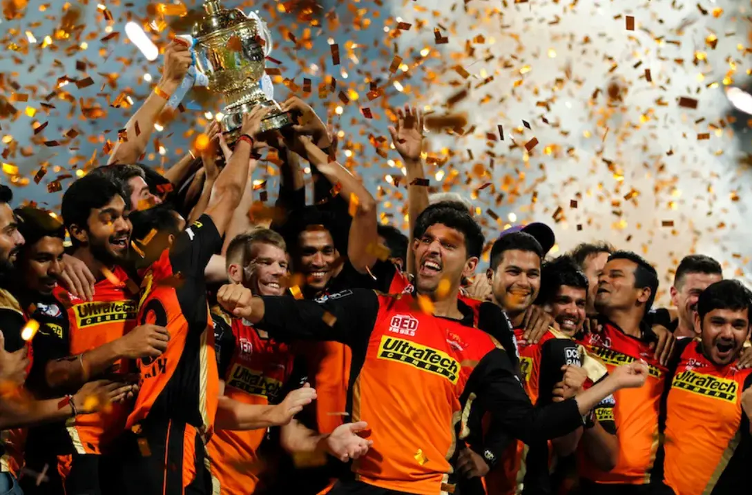 SRH defeated RCB by 8 runs in the IPL 2016 Finals.