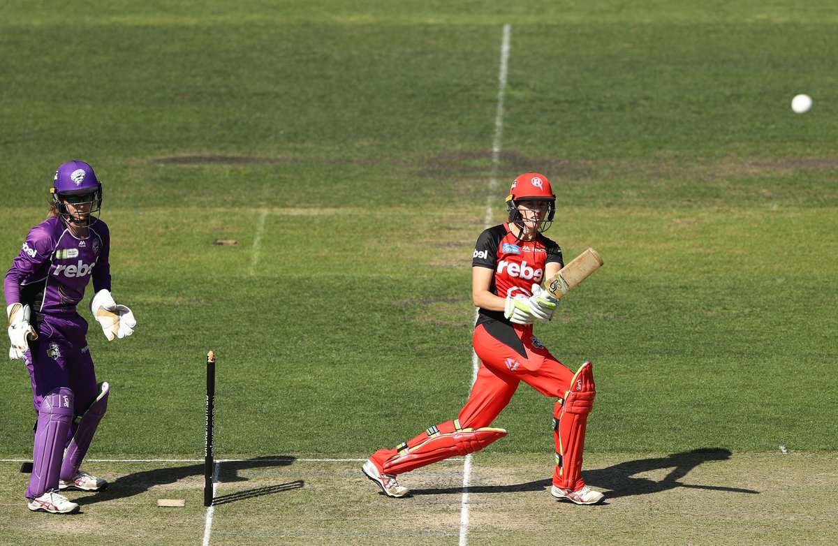 WATCH | Batsman, wicket-keeper, umpire commit back-to-back errors on a single delivery in WBBL