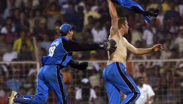 Andrew Flintoff waving his T-shirt at the Wankhede Stadium.