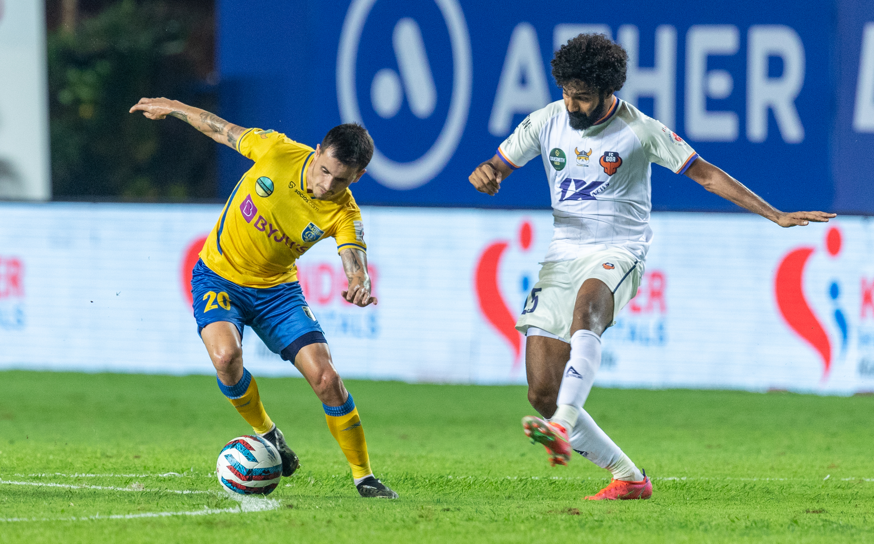 ISL 2021-22 | FC Goa and Kerala Blasters FC play out 2-2 draw