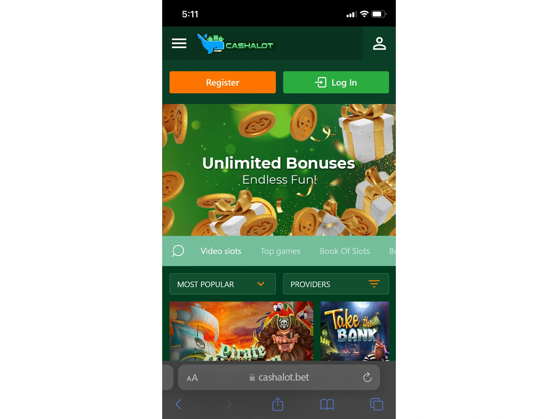Open the official Cashalot.bet website on your iOS device.