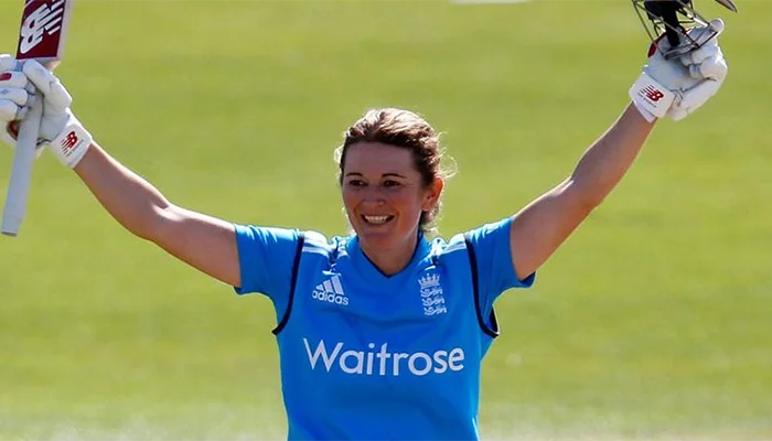 Charlotte Edwards celebrating her ODI century.