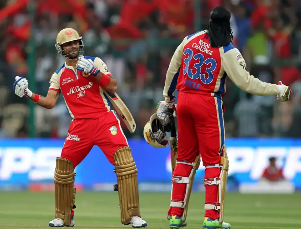 Chris Gayle scored 175 runs in 66 balls against the Pune Warriors India.