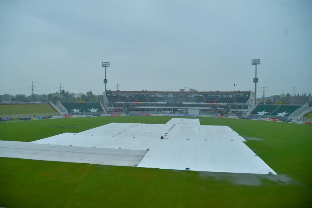 PAK vs BAN | Rain triumphs as Day 1 of second Test is called off due to heavy showers