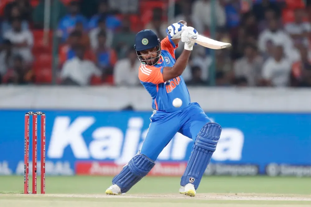 IND vs BAN | Twitter erupts with excitement as Sanju Samson launches a jaw-dropping six into the stands