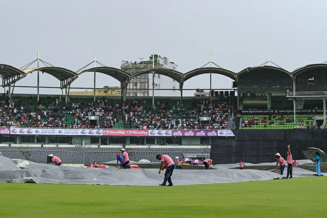 BAN VS NZ |  Twitter reacts as Bangladesh bowlers shine before rain plays spoilsport 