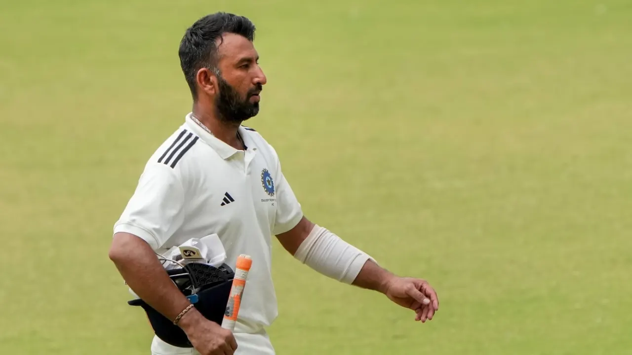 Ranji Trophy | Twitter in awe as Pujara offers stern reminder to national selectors with flawless unbeaten 243