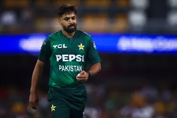 ‌AUS vs PAK | Twitter reacts to Haris Rauf’s kick of creativity deny struggling Maxwell a boundary