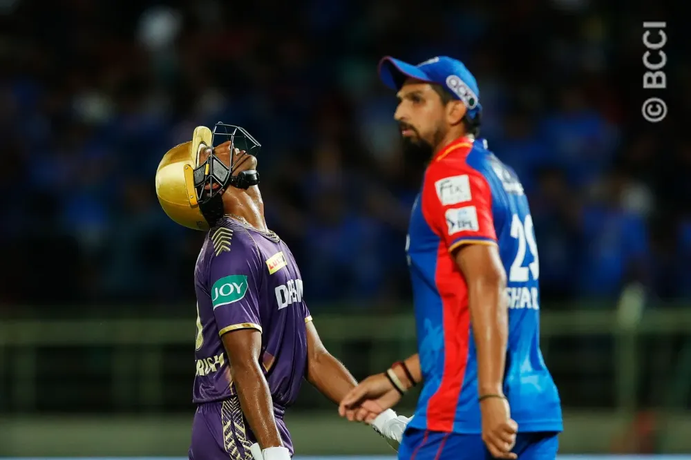 IPL 2024 | Twitter explodes as Ishant Sharma demolishes stumps with corker sending Russell packing