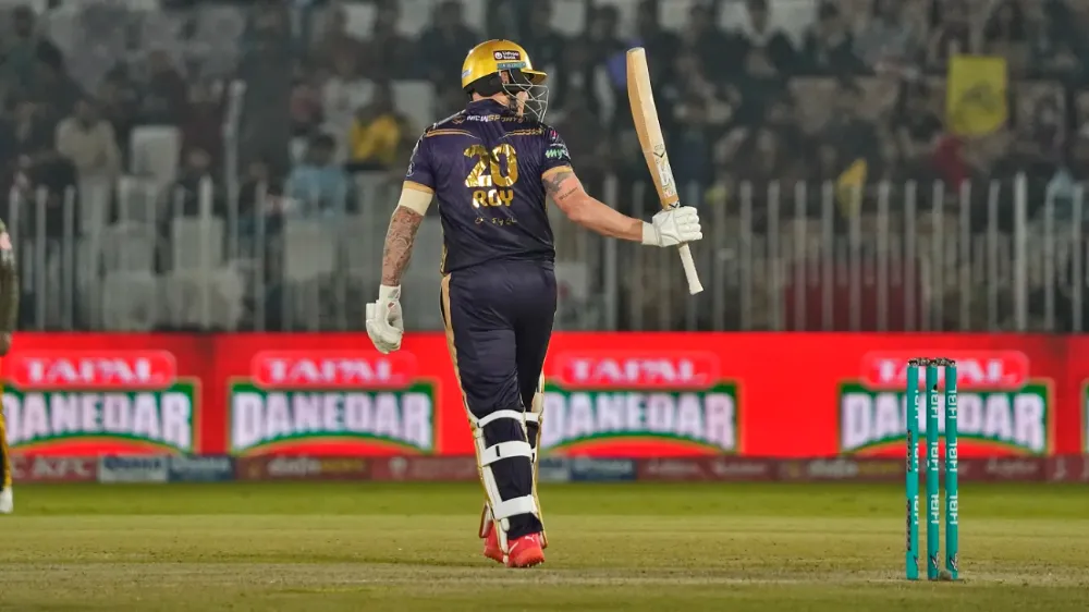 PSL 2024| Twitter explodes as tensions flare between Iftikhar Ahmad and Jason Roy during Quetta's chase