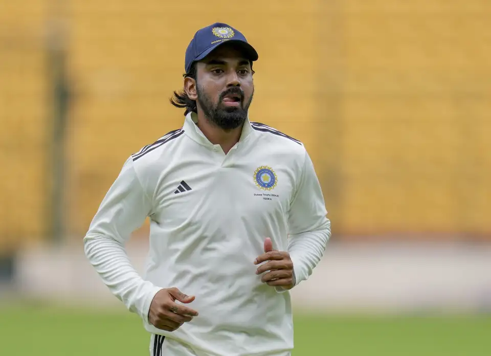 Duleep Trophy | Twitter reacts to Chinnaswamy anointing KL Rahul RCB captain with tributary chants