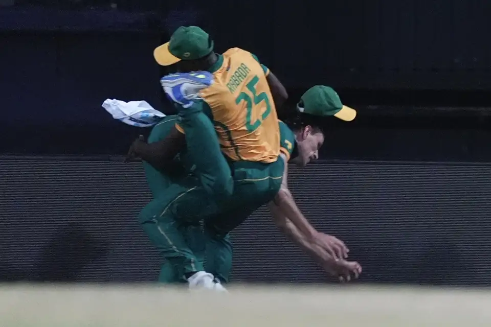 WI vs SA | Twitter shudders as Rabada spears into Jansen to cause potent boundary collision