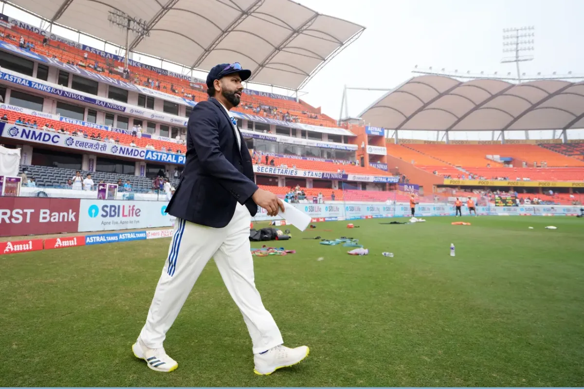 ‌Twitter melts down after Rohit Sharma surprises fan with birthday wish during Lamborghini ride