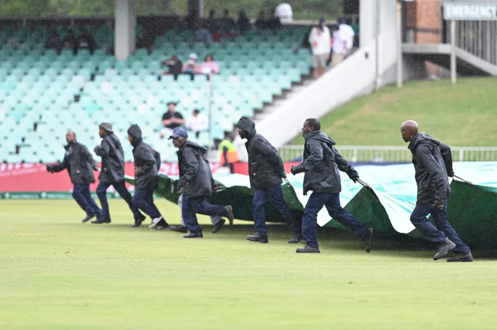 SA vs SL | Sri Lankan pacers shine as rain forces early end to first day 