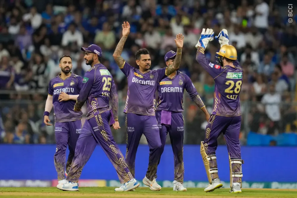 KKR vs MI | Twitter reacts to Knight Riders’ clinical bowling beating Mumbai and storming to the playoffs