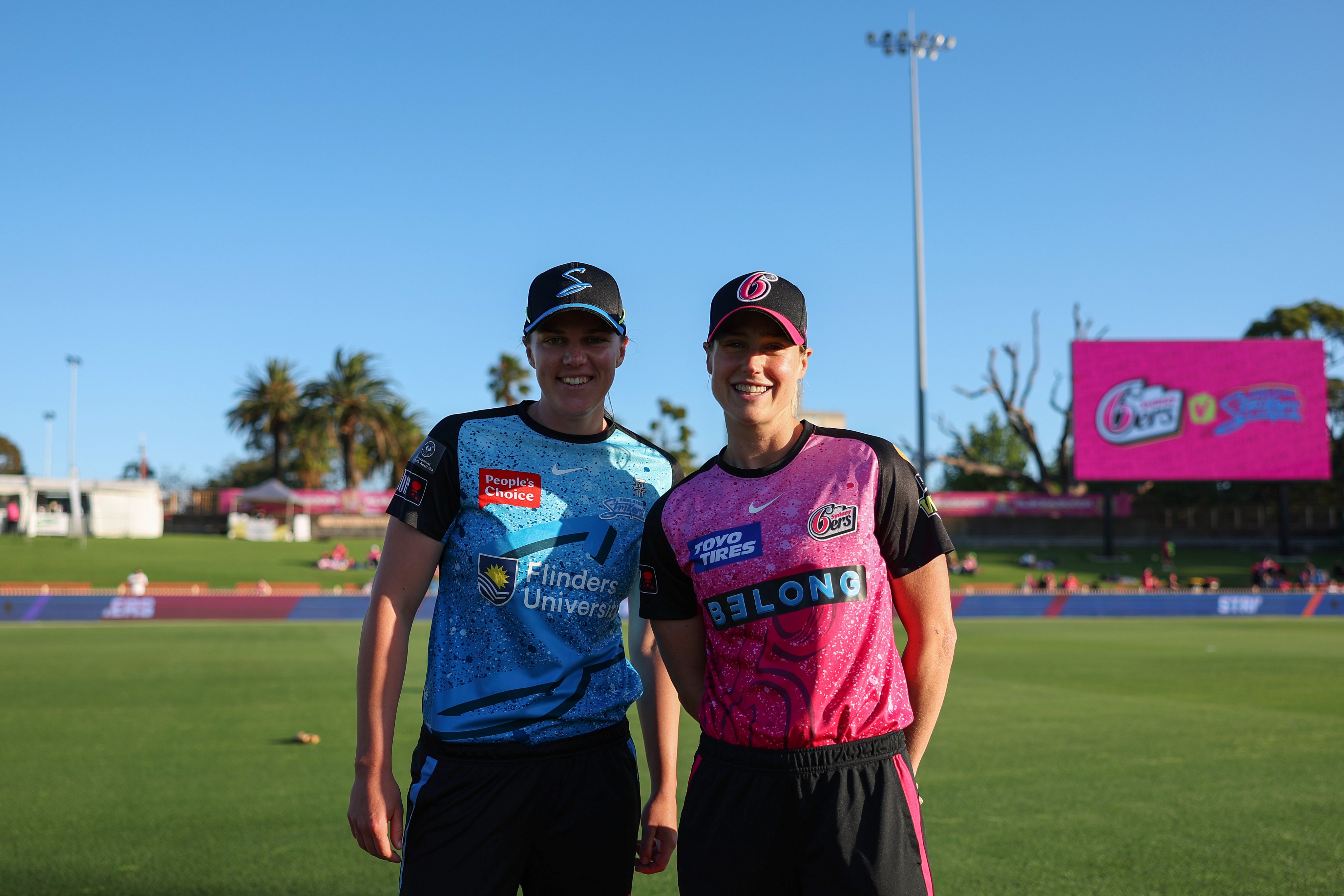 WBBL09 | Domineering Adelaide Strikers outclass Sydney Sixers by seven wickets