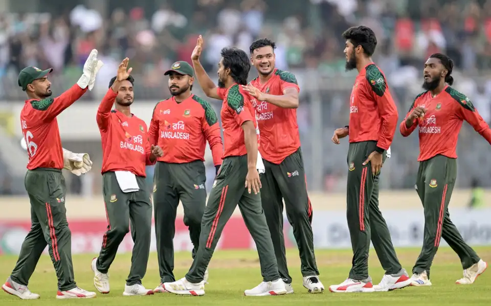 BAN vs PAK | Pakistan self-destruct for 110 on tricky Mirpur deck to hand Bangladesh series lead