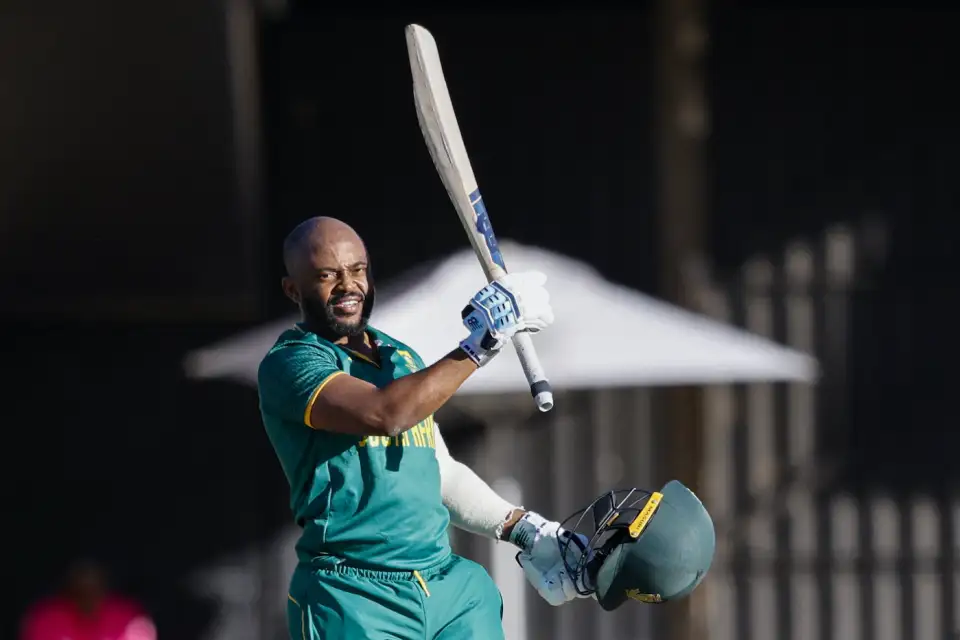 SA vs AUS | Twitter hails Bavuma's captain's knock to singlehandedly anchor Proteas amidst dreadful collapse