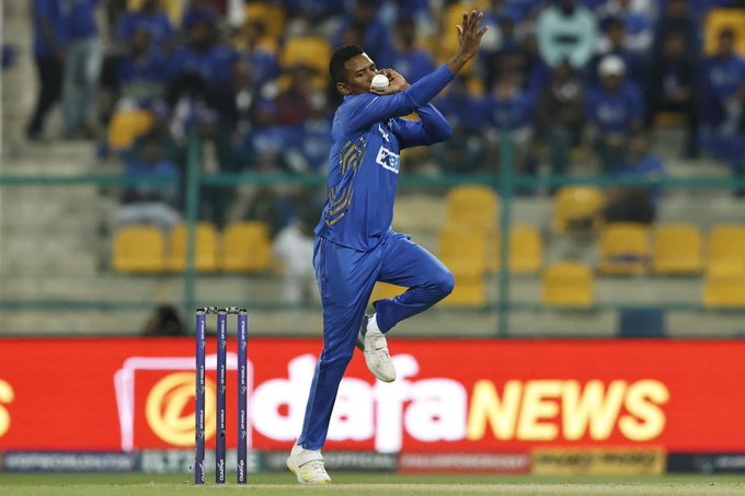‌ILT20 | Twitter erupts after Akeal Hosein recreates KL Rahul’s shut-the-noise celebration after outwitting Charles 