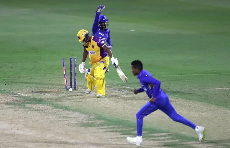 ‌ILT20 | Twitter in splits after Akeal Hosein’s hat trick celebration gets dampened by DRS reality check