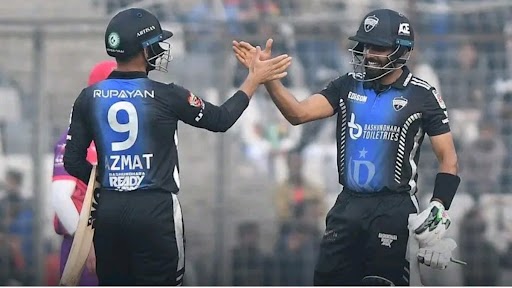 ‌BPL 2024 | Twitter lauds Omarzai’s all-round show as Riders leapfrog Comilla in final over showdown