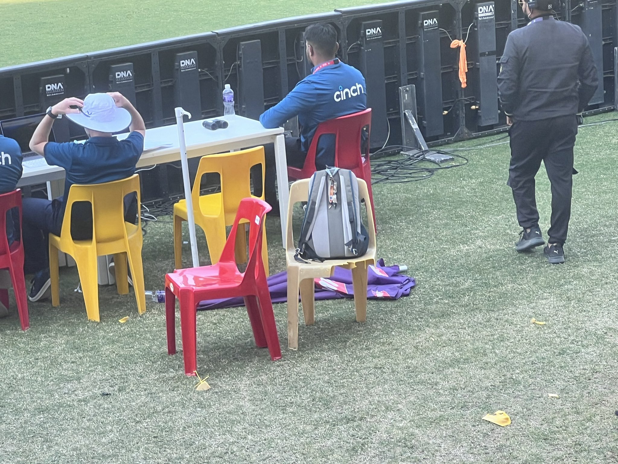 ‌IND vs ENG | Twitter reacts to Jaiswal breaking chair in the English camp with threatening ball-striking