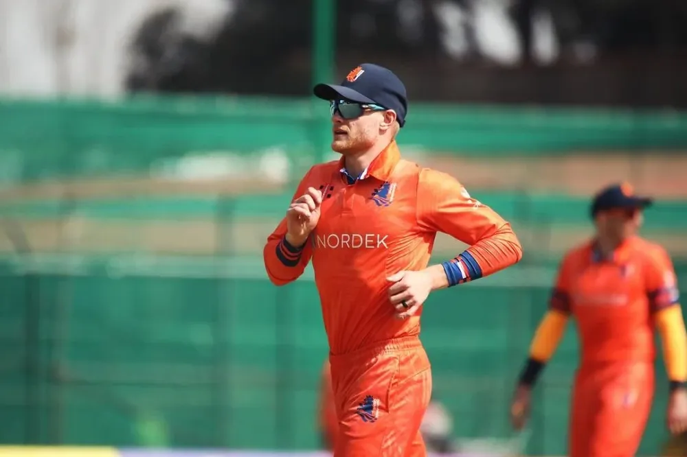 Sybrand Engelbrecht bids farewell to international cricket